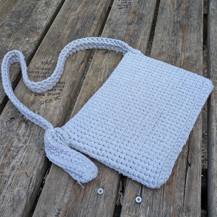 Crochet Crossbody Bag - Light Grey