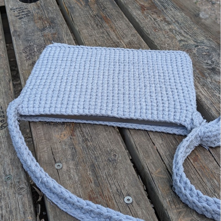 Crochet Crossbody Bag - Light Grey